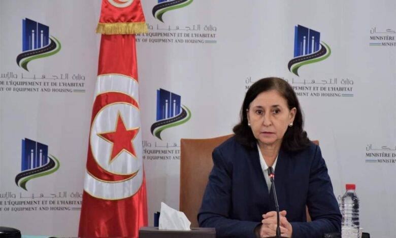 تقدم أشغال مشروع الطريق السيارة تونس -جلمة محور جلسة بوزارة التجهيز