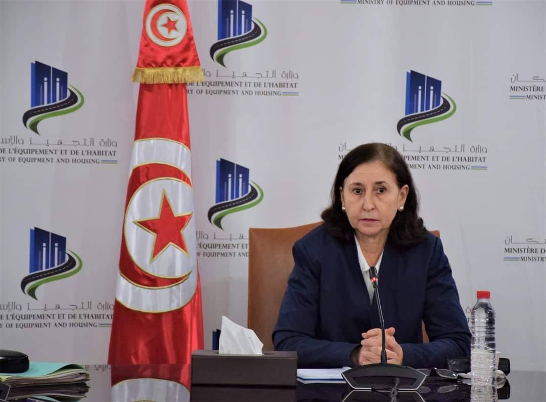 تقدم أشغال مشروع الطريق السيارة تونس -جلمة محور جلسة بوزارة التجهيز