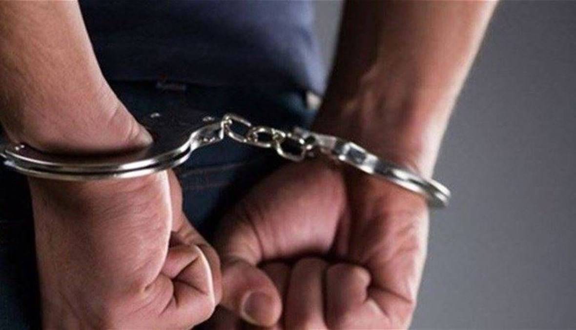 الشبيكة : القاء القبض على مشتبه به متورط في ترويج المخدرات