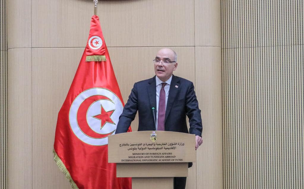 اشرف وزير الخارجية على حفل افتتاح السنة الدراسية بالأكاديمية الدبلوماسية الدولية بتونس