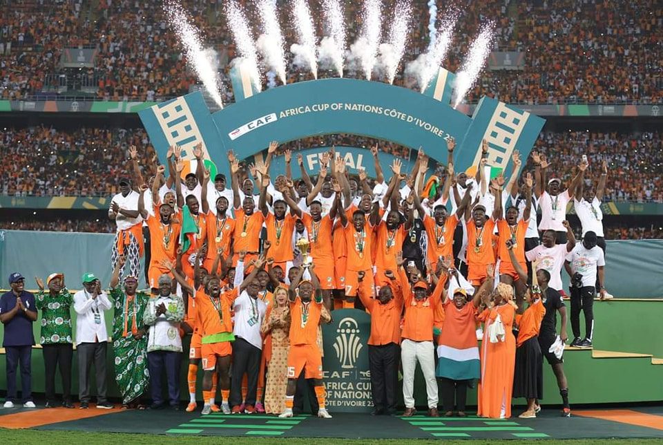  توج منتخب الكوت ديفوار بلقب بطولة كأس أمم أفريقيا للمرة الثالثة فى تاريخه بعدما حقق الفوز على نظيره نيجيريا، بنتيجة