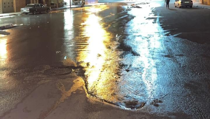 حي النوامر_سيدي بوزيد : تسرب مياه الشرب ...و غياب الصوناد